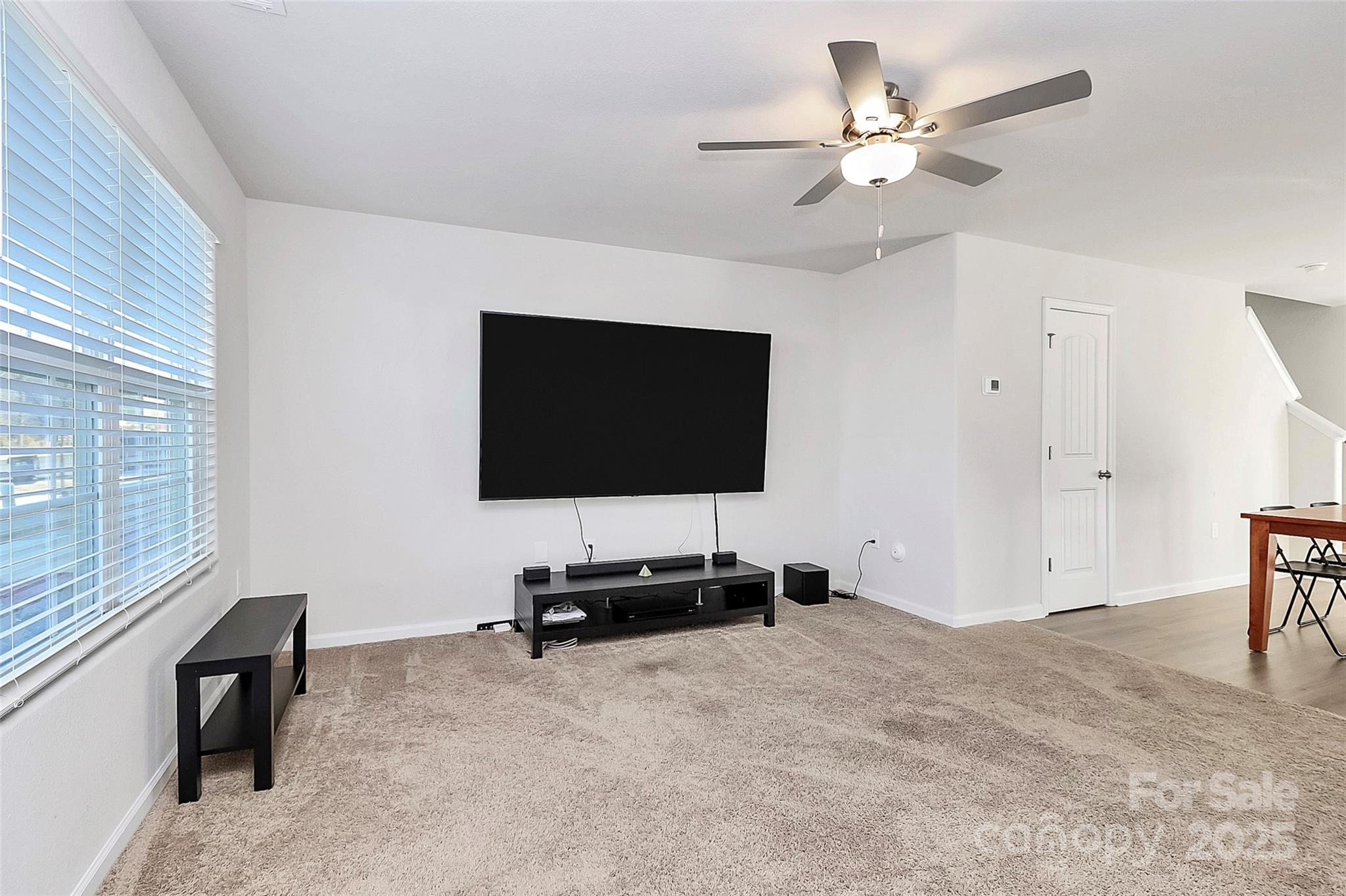 5209 Wolfridge Avenue Charlotte NC 28214