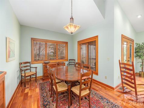 68 Crestwood Road Asheville NC 28804