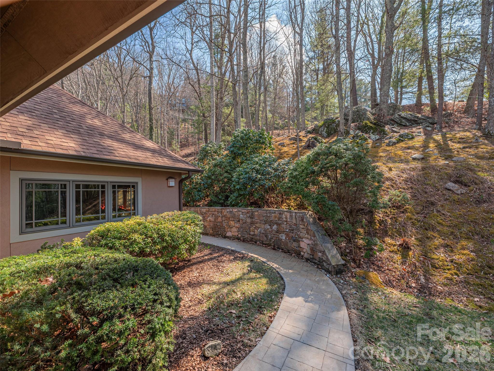 68 Crestwood Road Asheville NC 28804