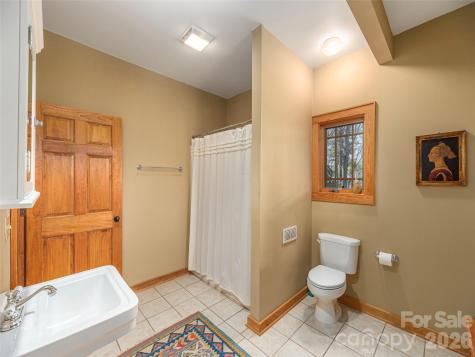 68 Crestwood Road Asheville NC 28804