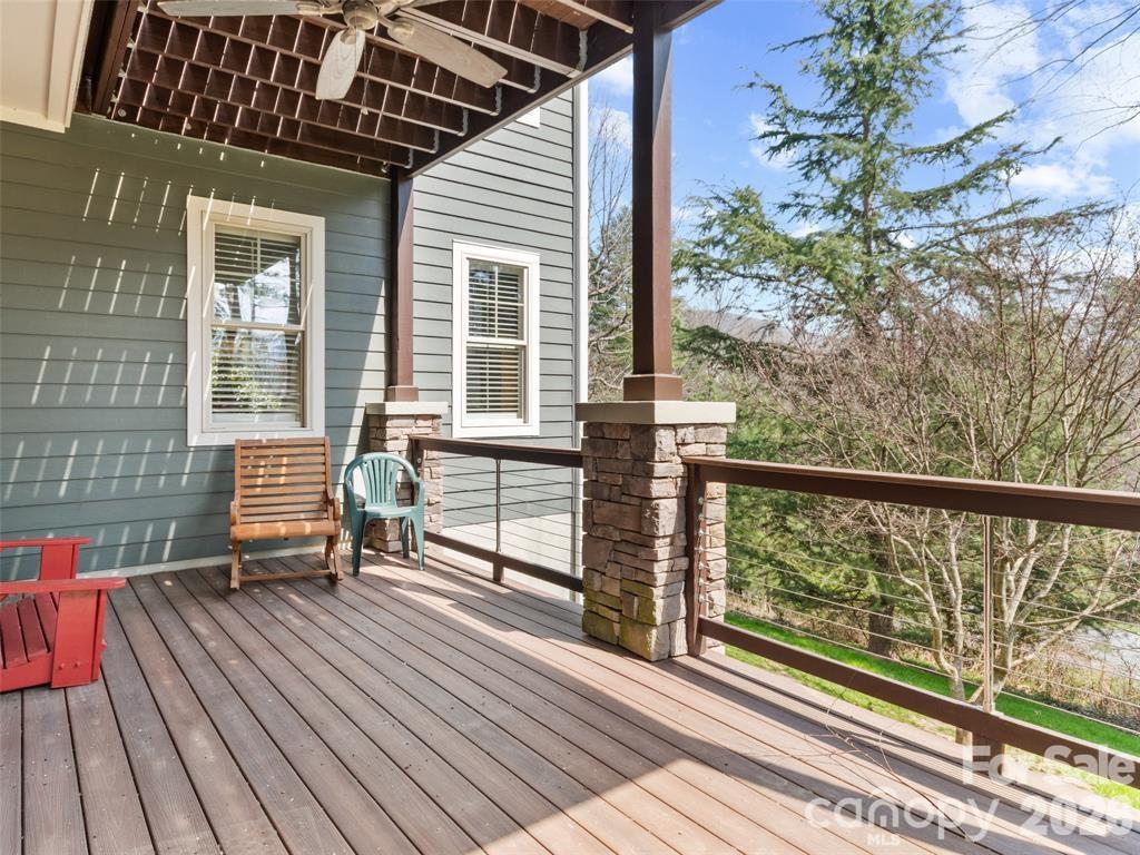 22 S Kaufman Stone Way Biltmore Lake NC 28715