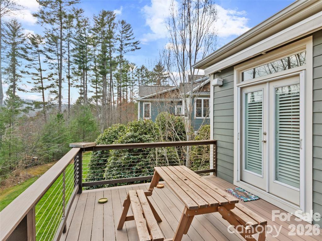 22 S Kaufman Stone Way Biltmore Lake NC 28715