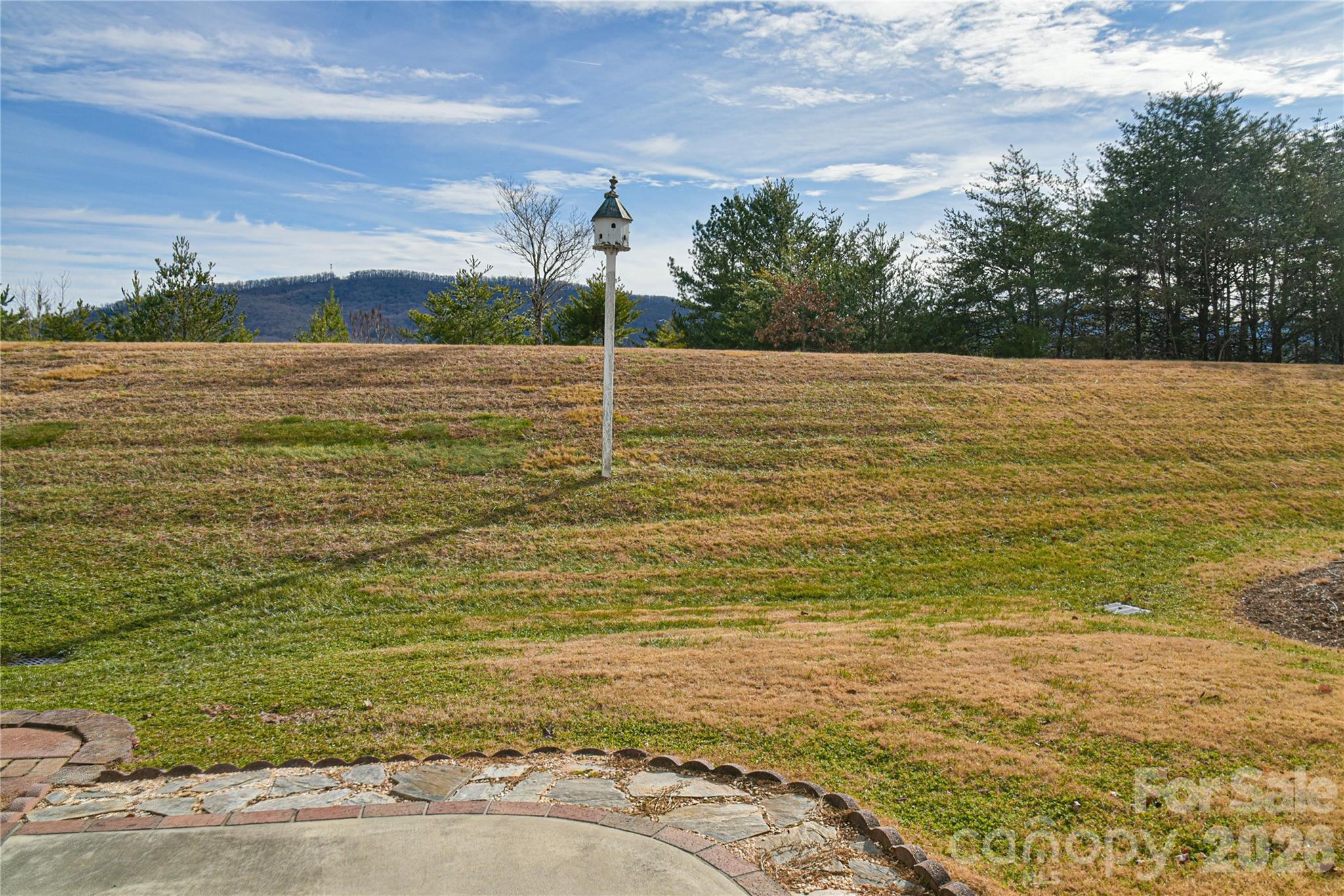 4 Heather Way Candler NC 28715