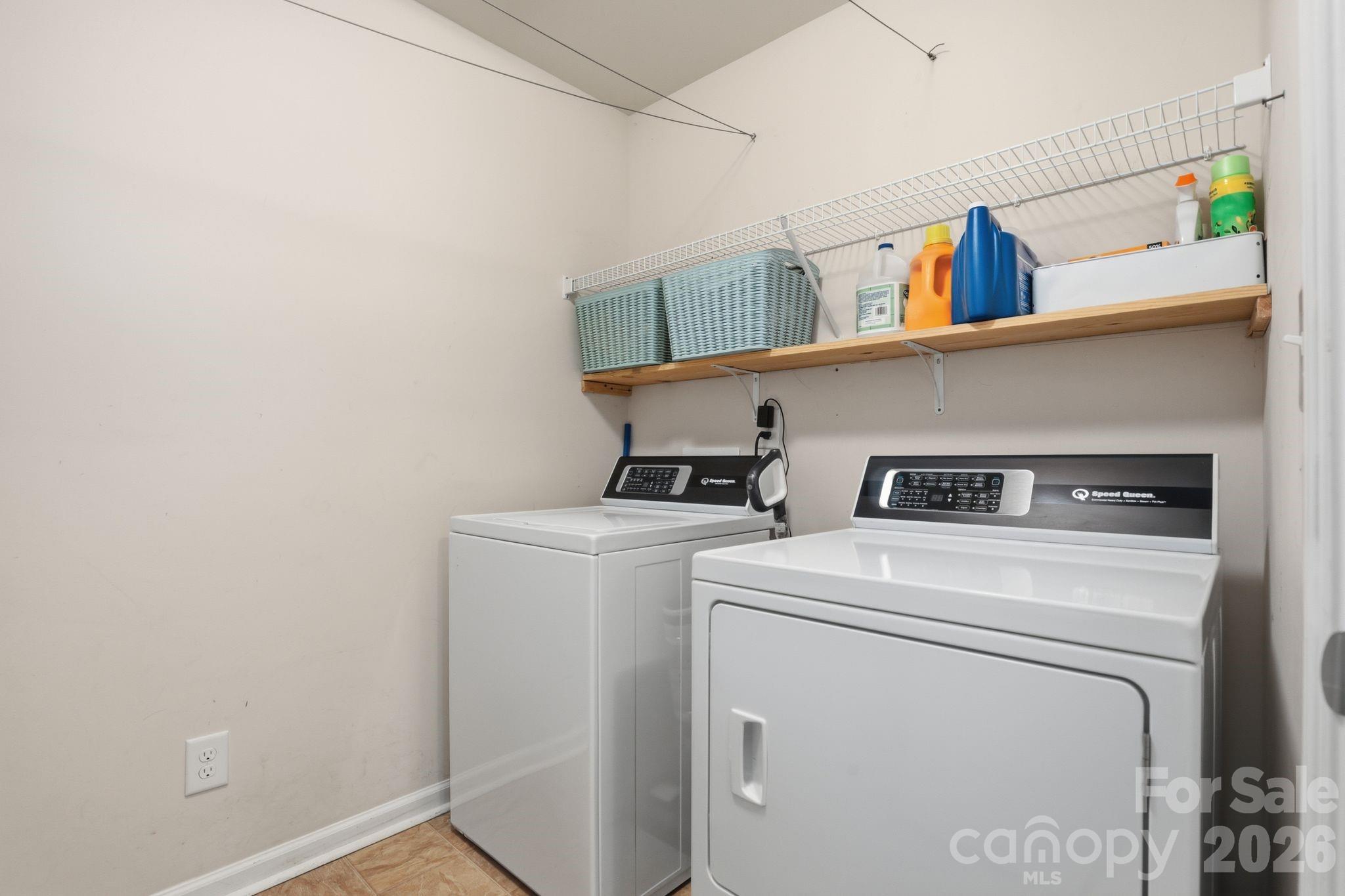 7532 W Berkeley Road Denver NC 28037