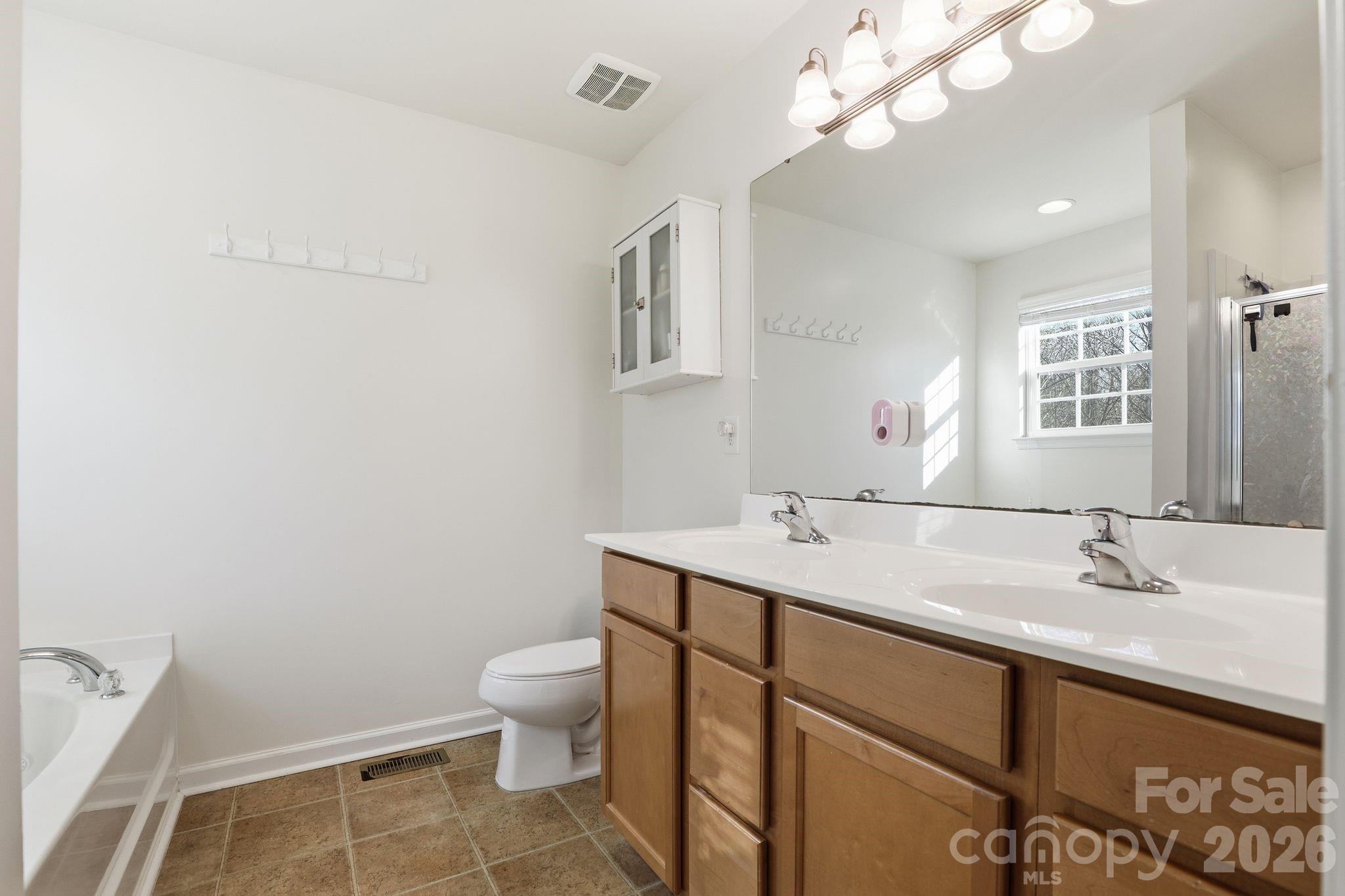 7532 W Berkeley Road Denver NC 28037
