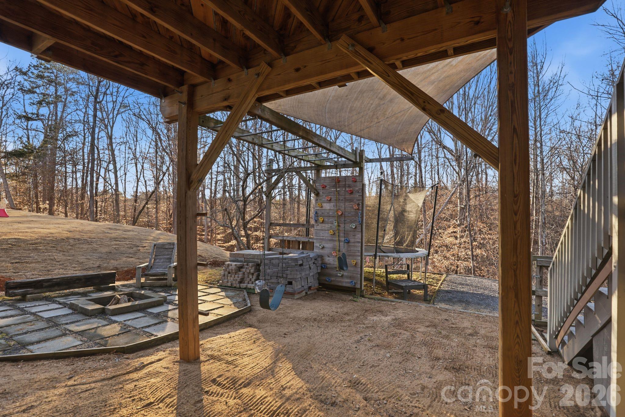7532 W Berkeley Road Denver NC 28037