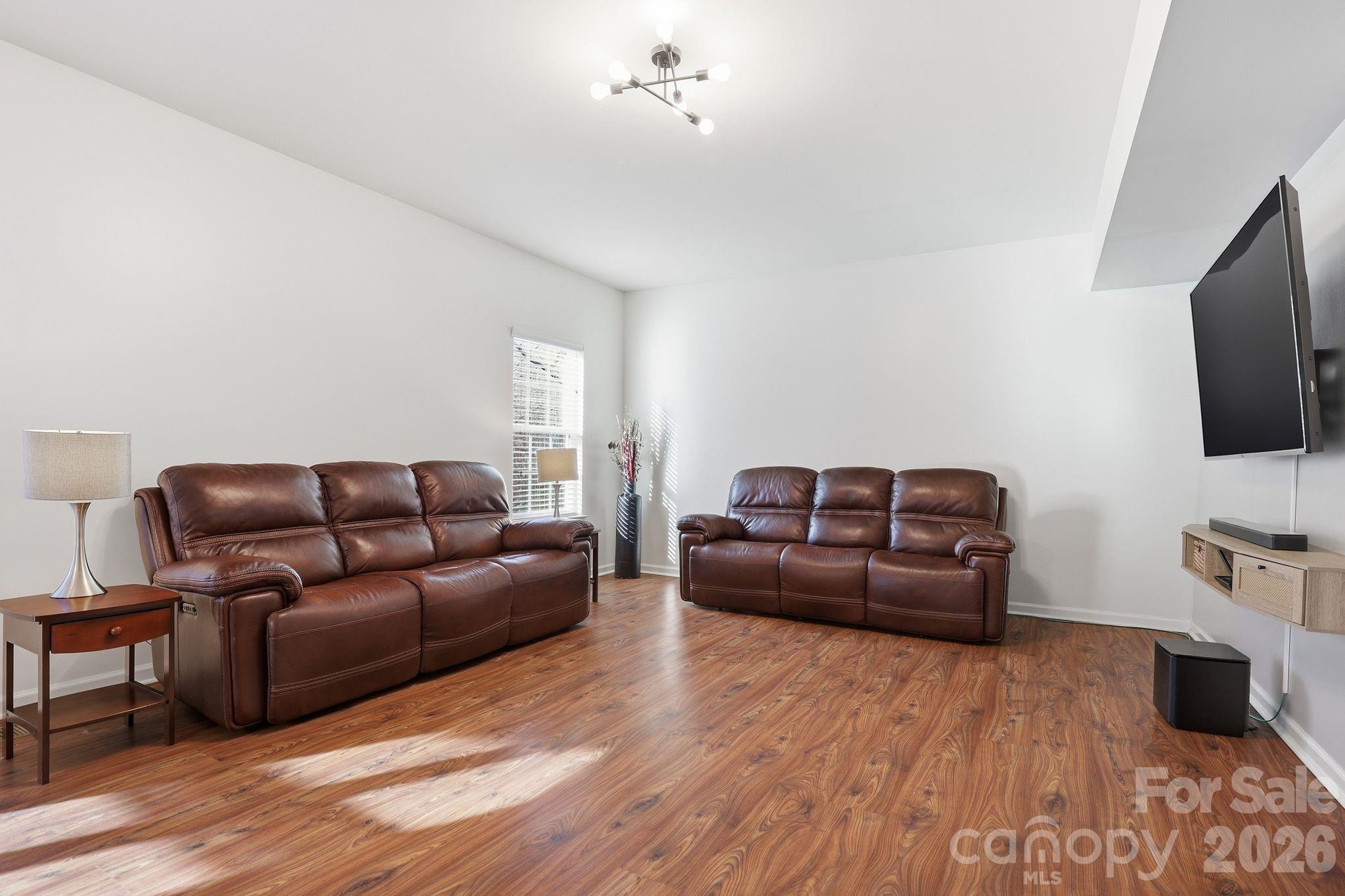 7532 W Berkeley Road Denver NC 28037