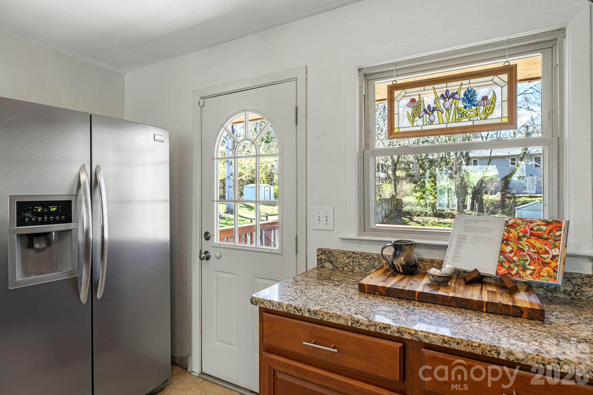 1733 Clairmont Drive Hendersonville NC 28791