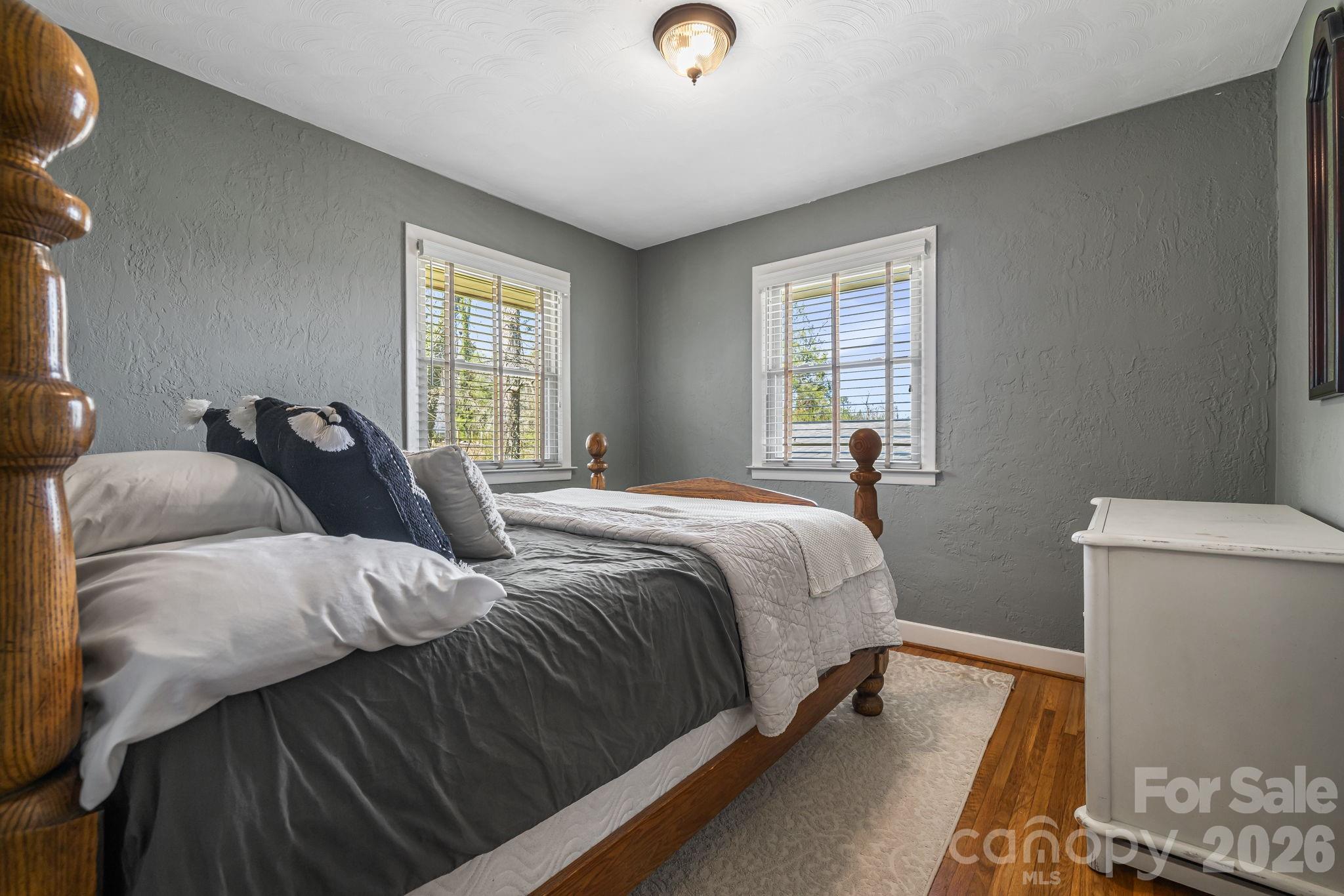 1733 Clairmont Drive Hendersonville NC 28791
