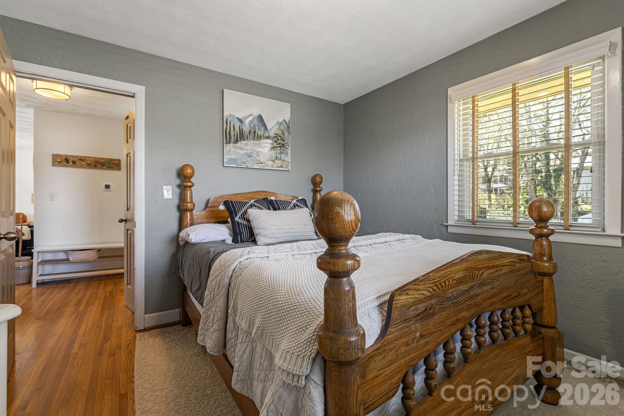 1733 Clairmont Drive Hendersonville NC 28791