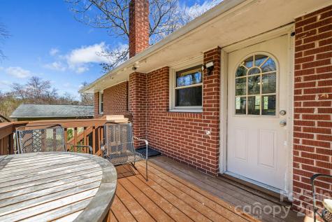 1733 Clairmont Drive Hendersonville NC 28791