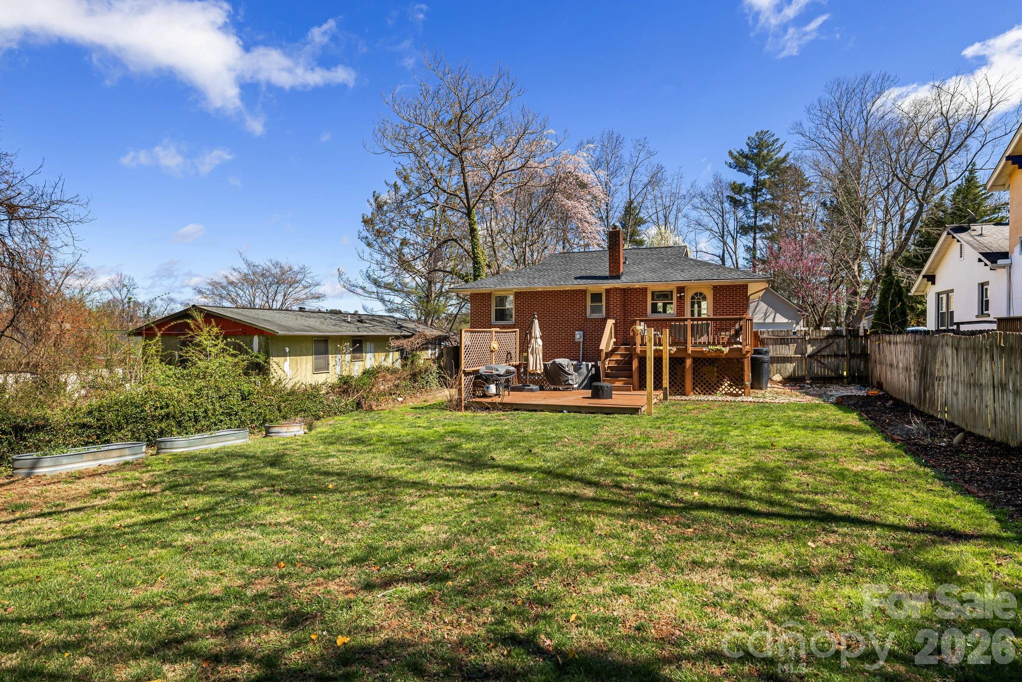1733 Clairmont Drive Hendersonville NC 28791