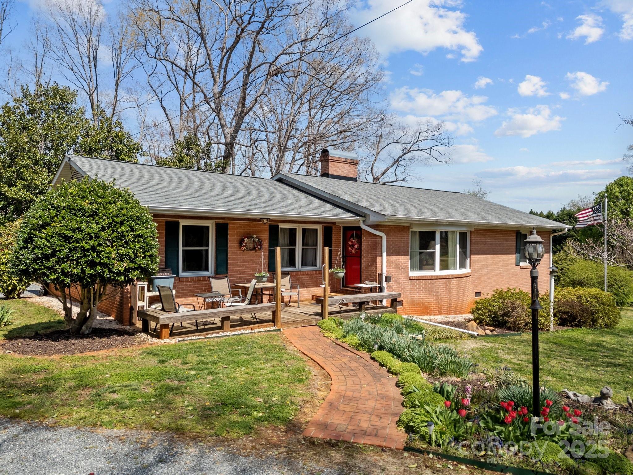 127 Robin Hood Drive Forest City NC 28043
