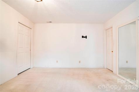 97-1 Edgemont Avenue Shelby NC 28150