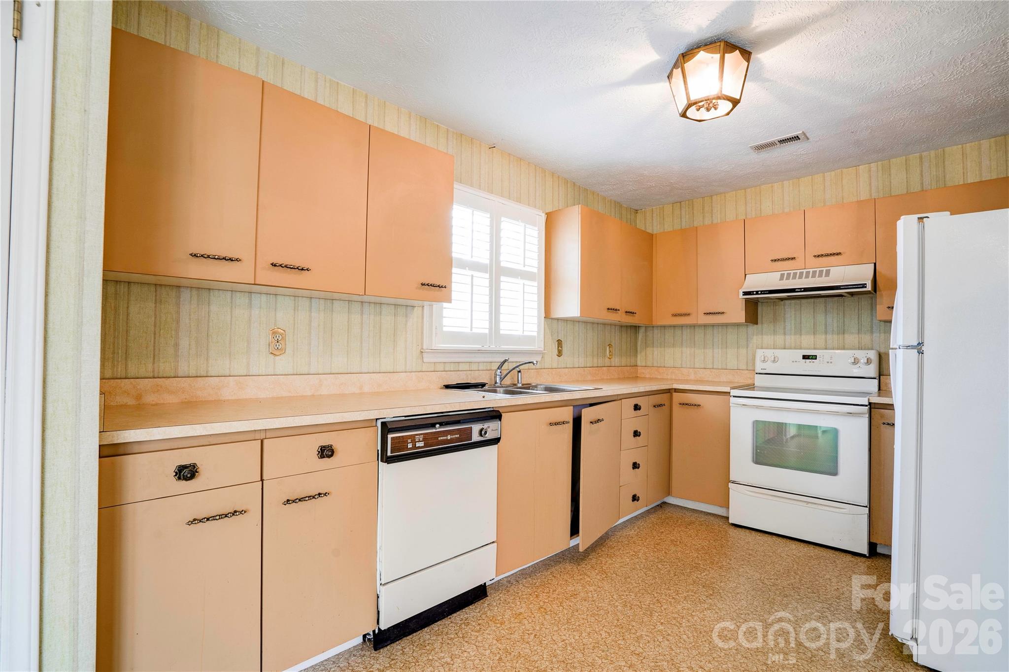97-1 Edgemont Avenue Shelby NC 28150
