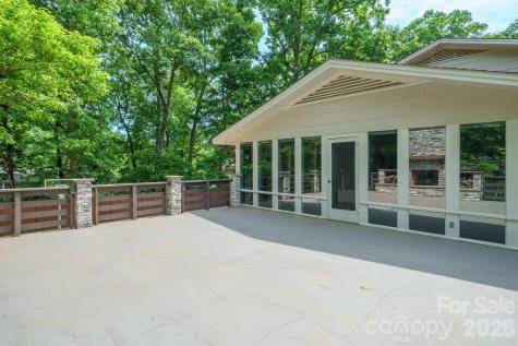 240 36th Avenue Circle NW Hickory NC 28601