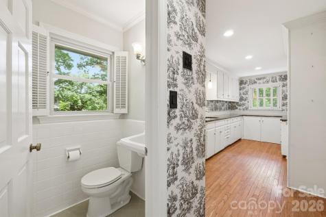 240 36th Avenue Circle NW Hickory NC 28601