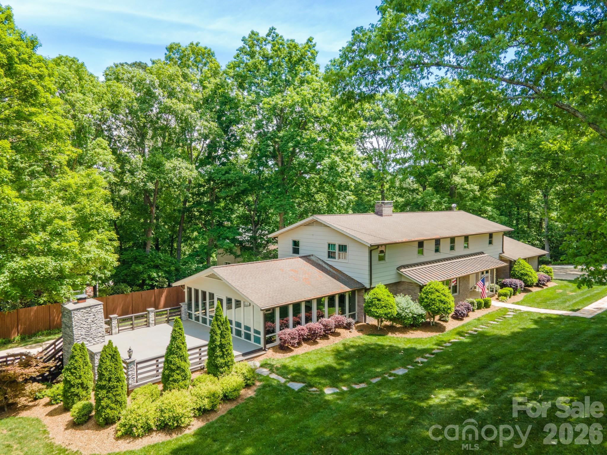 240 36th Avenue Circle NW Hickory NC 28601