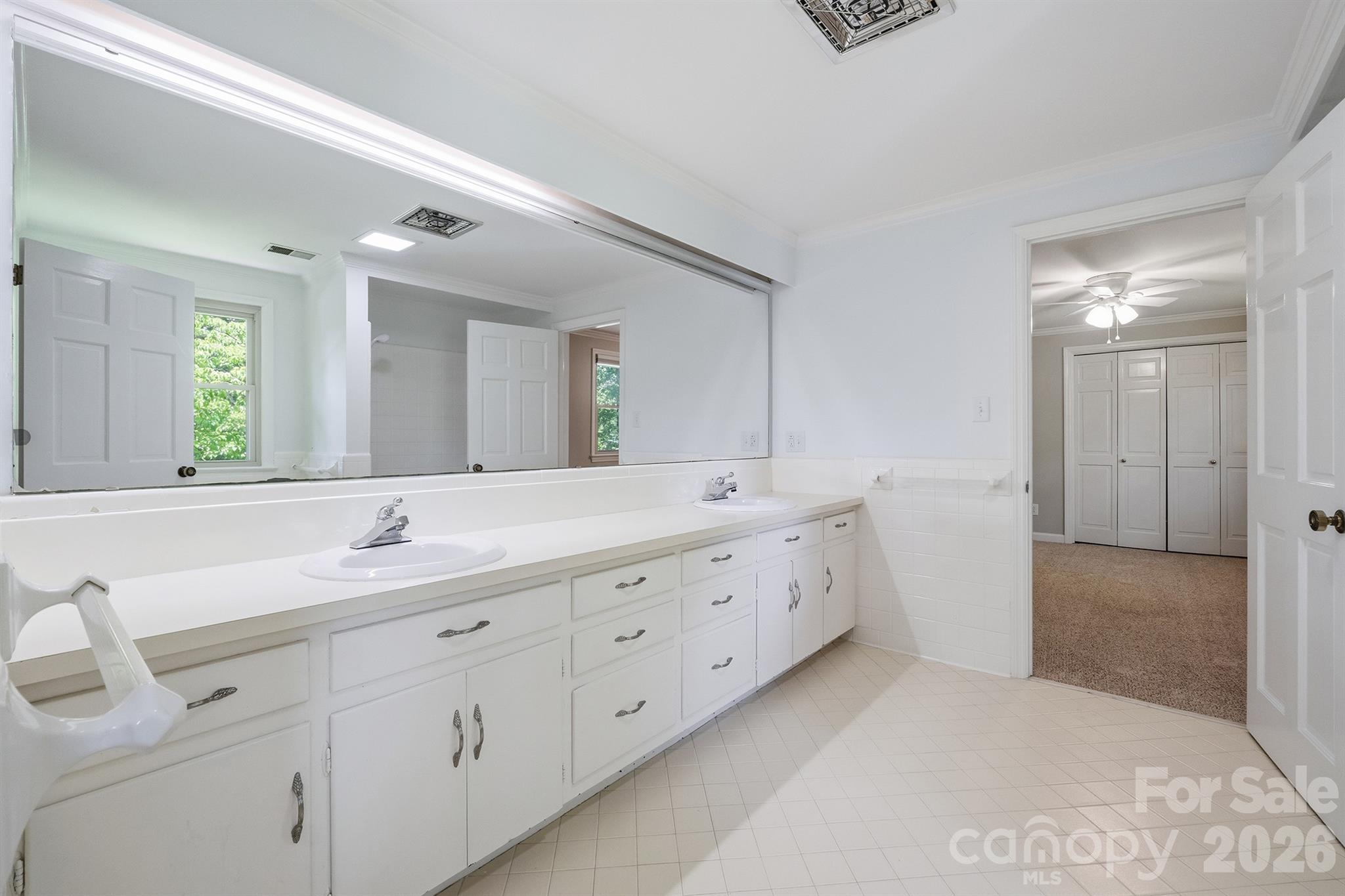 240 36th Avenue Circle NW Hickory NC 28601