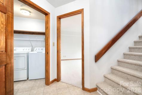 4 Zachary Ridge Road Asheville NC 28804