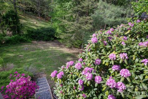 4 Zachary Ridge Road Asheville NC 28804
