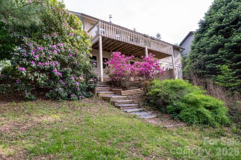 4 Zachary Ridge Road Asheville NC 28804