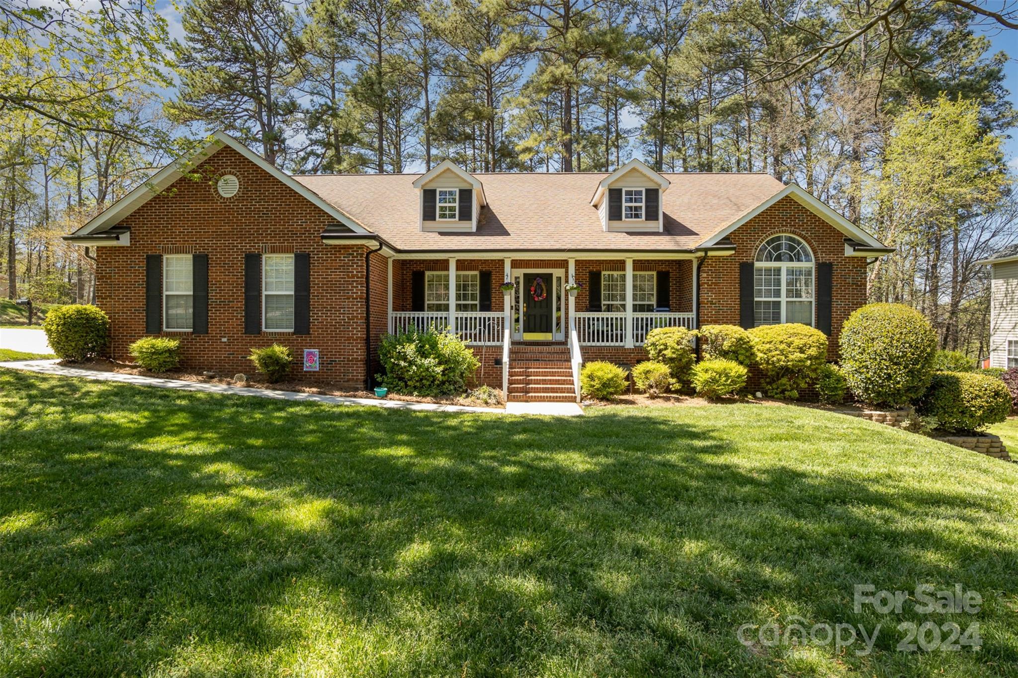 7736 Orchard Park Circle Harrisburg NC 28075