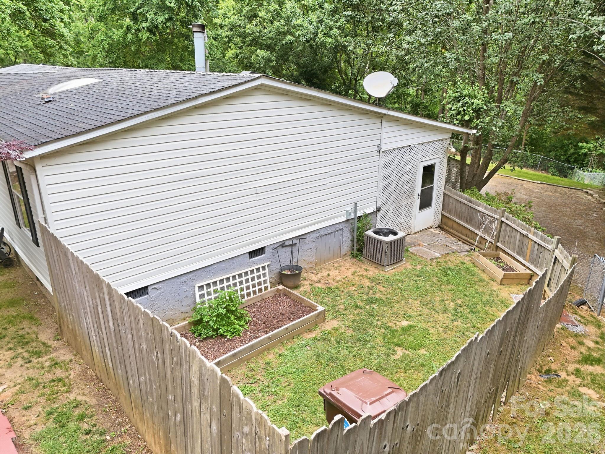 405 Gray Court Asheville NC 28806