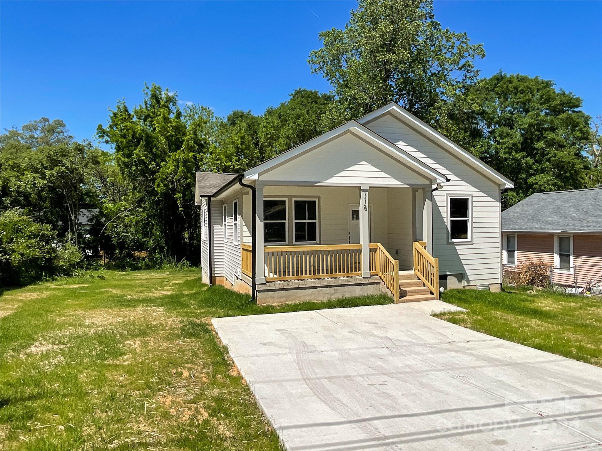 116 W Harrison Avenue Gastonia NC 28052