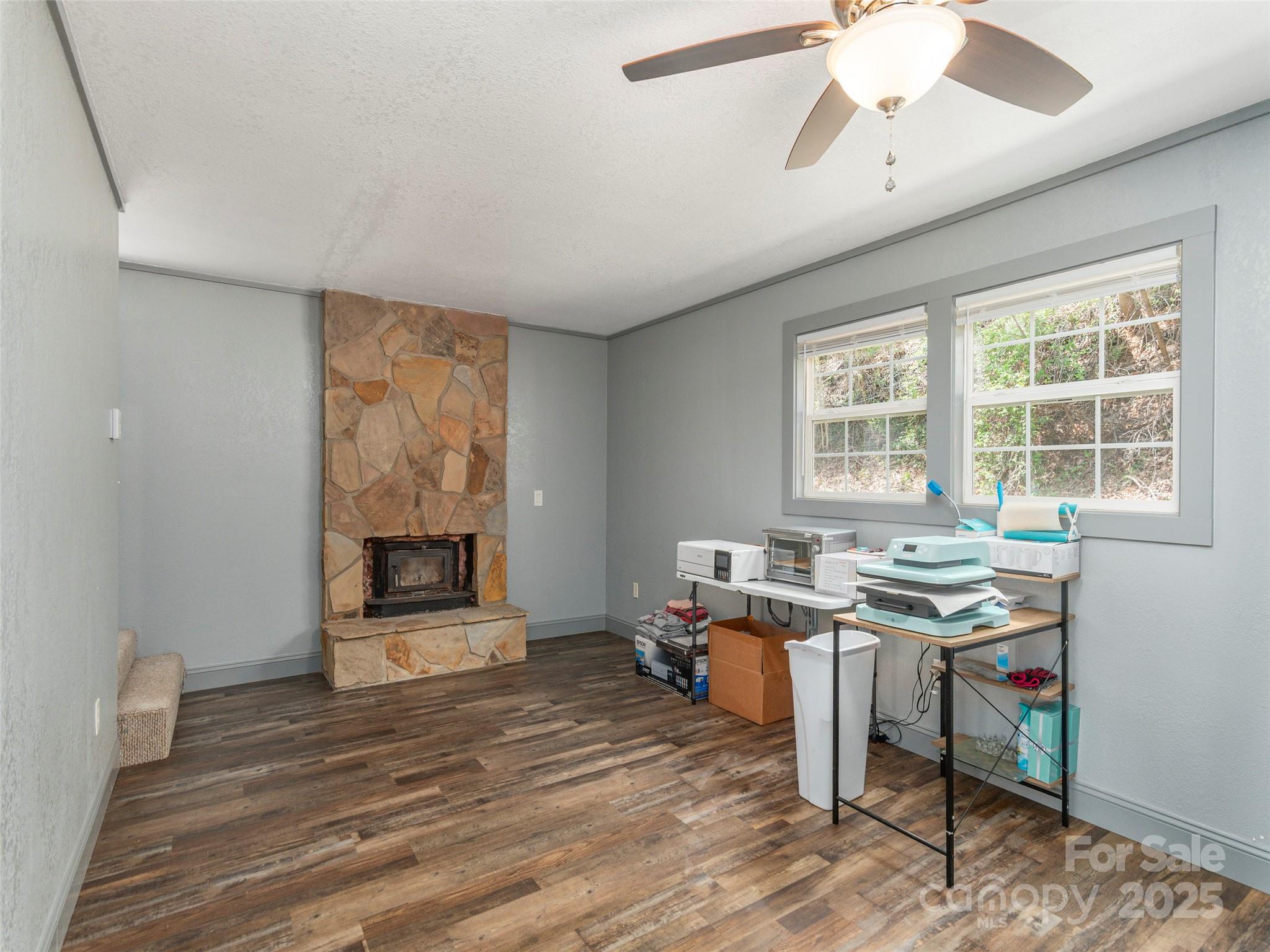 383 Pioneer Drive Waynesville NC 28786