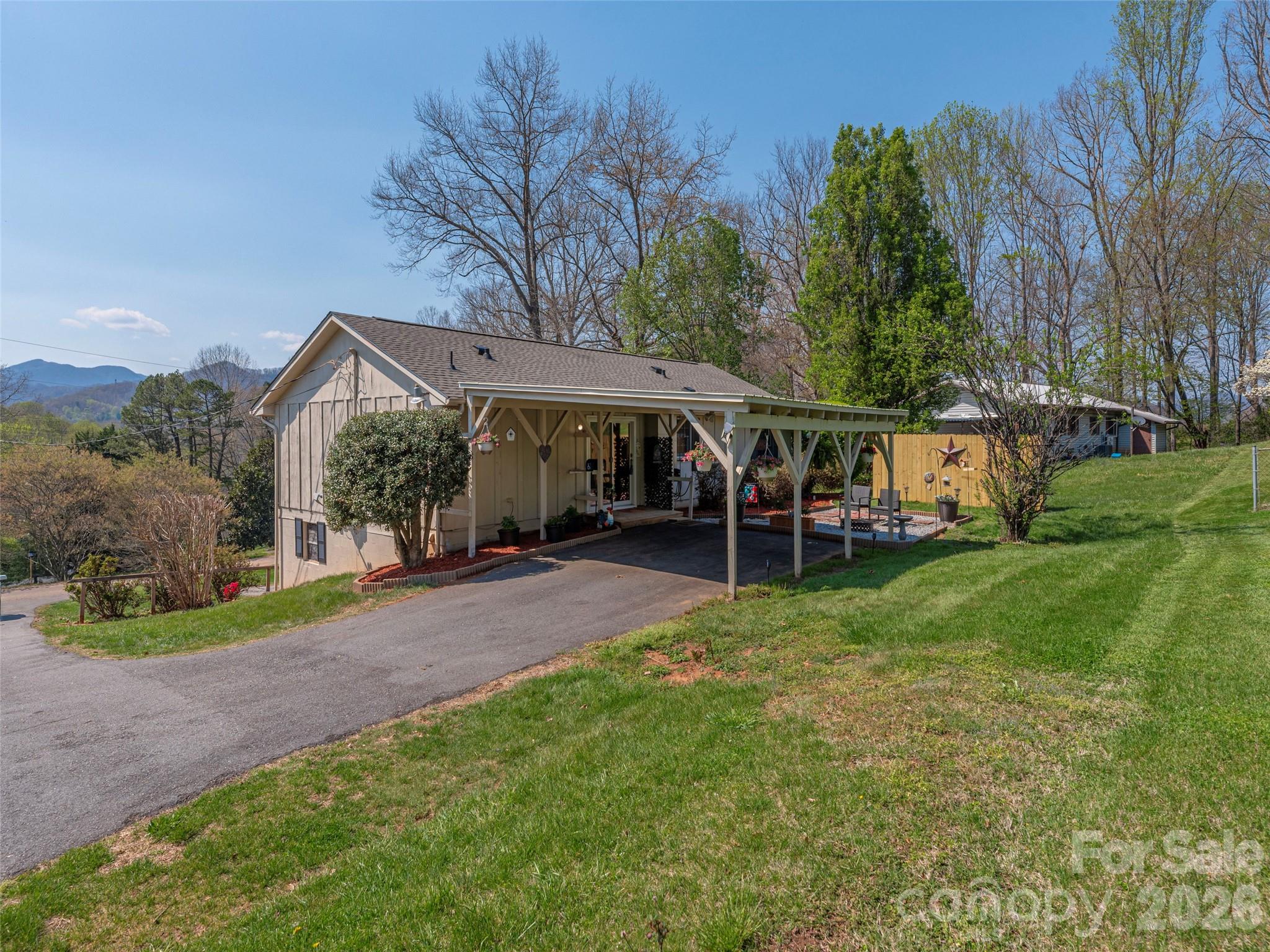 86 Hideaway Lane Waynesville NC 28785