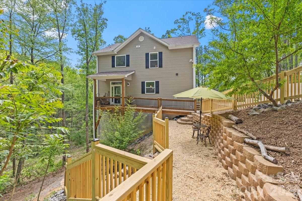 65 Leisure Lane Swannanoa NC 28778