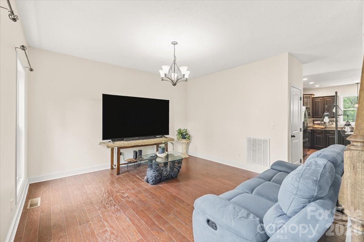 65 Leisure Lane Swannanoa NC 28778