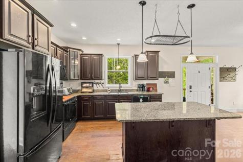 65 Leisure Lane Swannanoa NC 28778