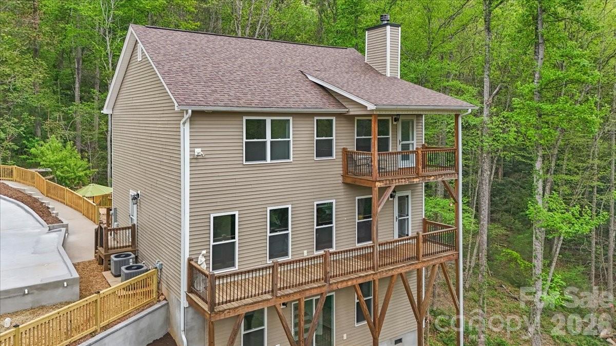 65 Leisure Lane Swannanoa NC 28778