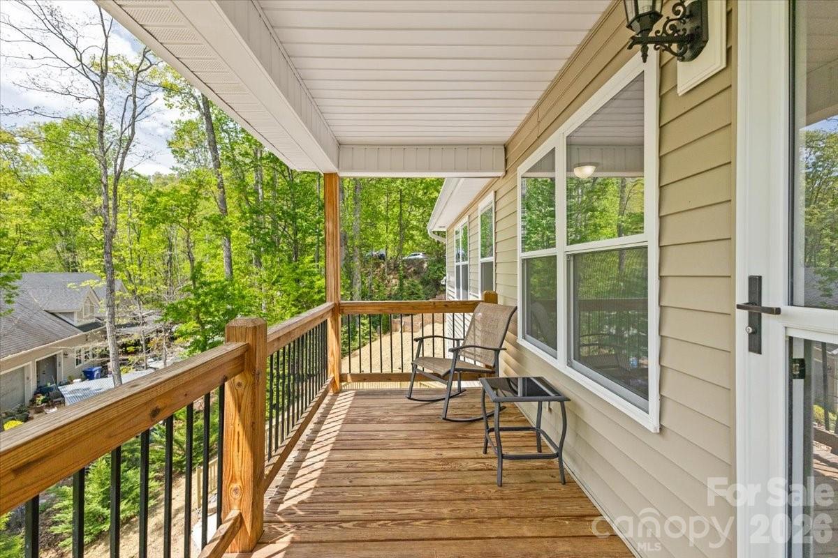 65 Leisure Lane Swannanoa NC 28778