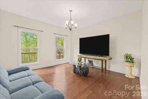 65 Leisure Lane Swannanoa NC 28778