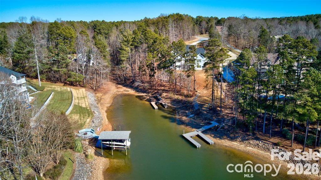 152 Fox Hunt Drive Mooresville NC 28117