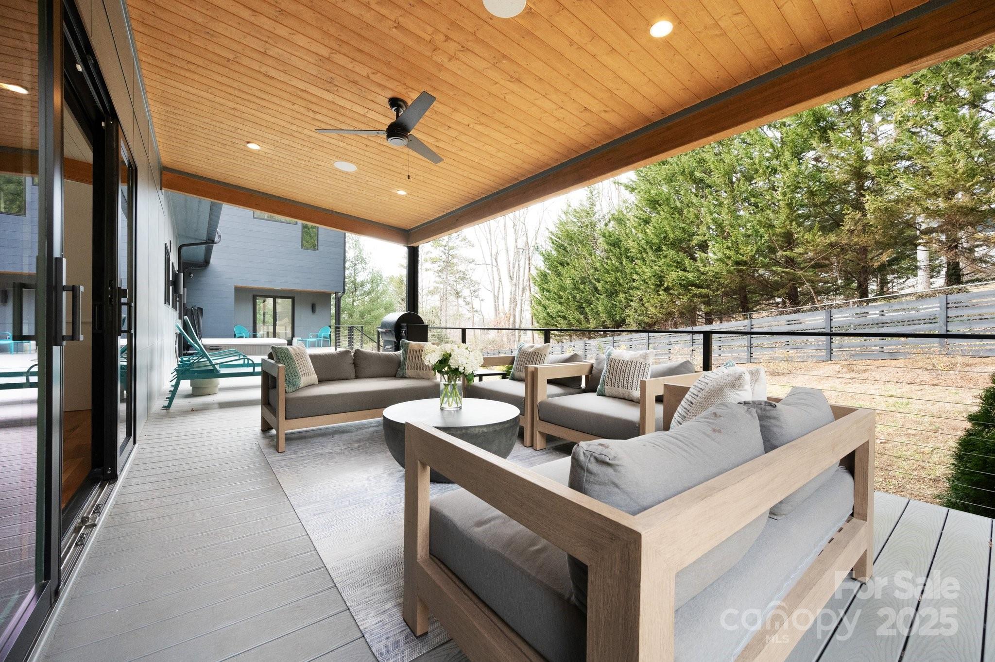22 Innsbrook Road Asheville NC 28804