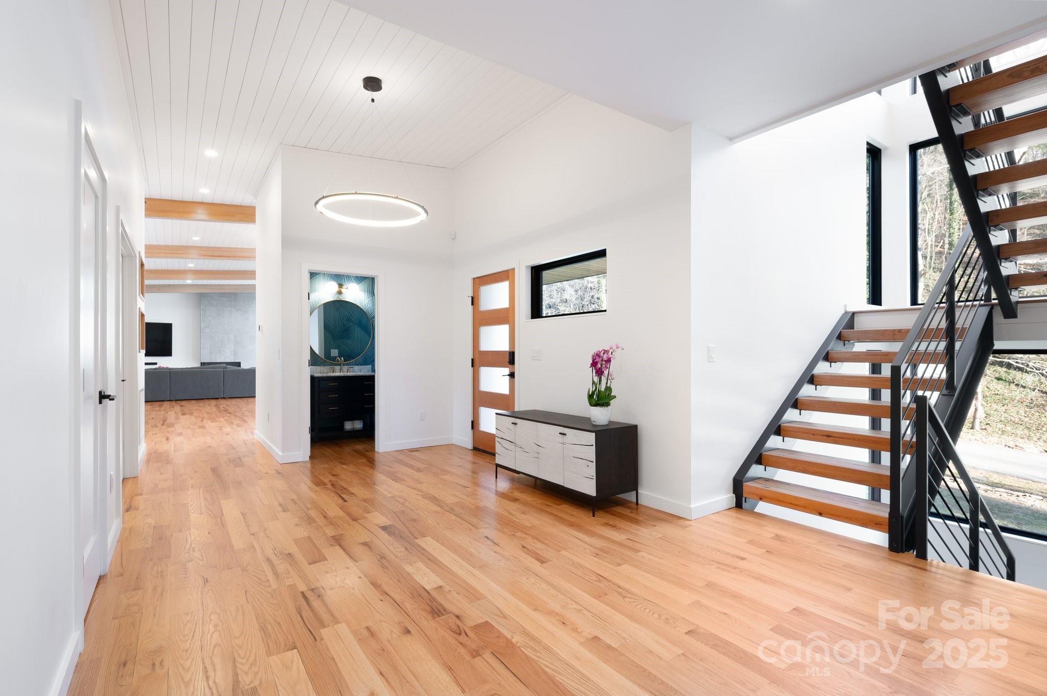 22 Innsbrook Road Asheville NC 28804