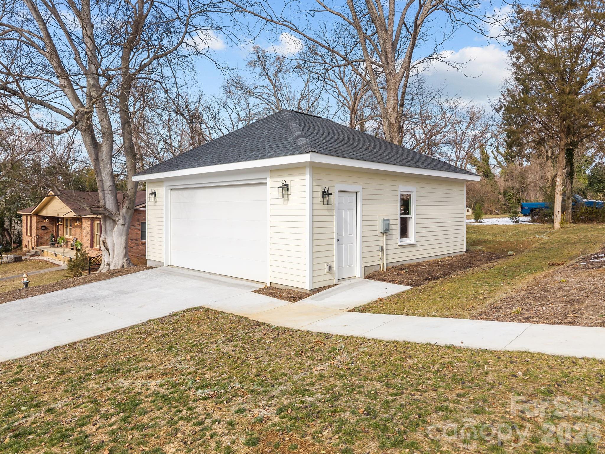 1008 N Main Street Salisbury NC 28144