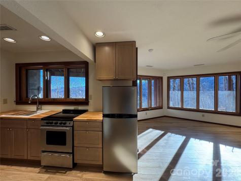 7 Winding Poplar Road Black Mountain NC 28711