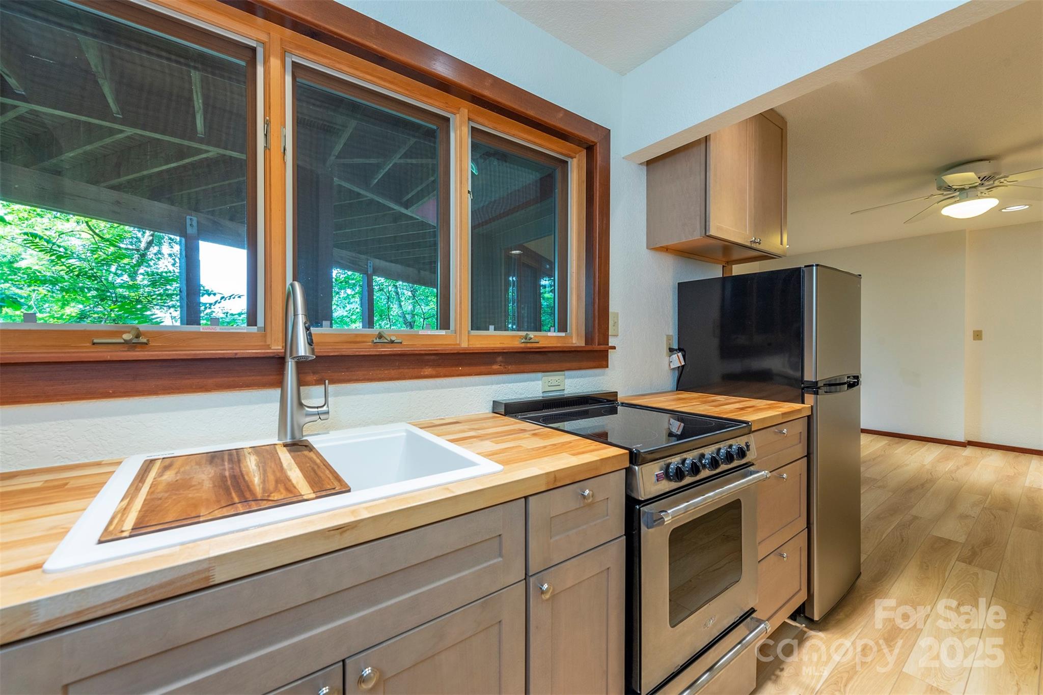 7 Winding Poplar Road Black Mountain NC 28711