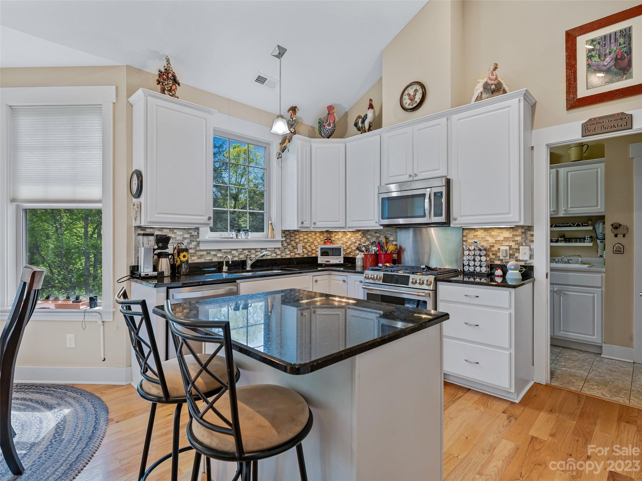 65 Creekside View Drive Asheville NC 28804