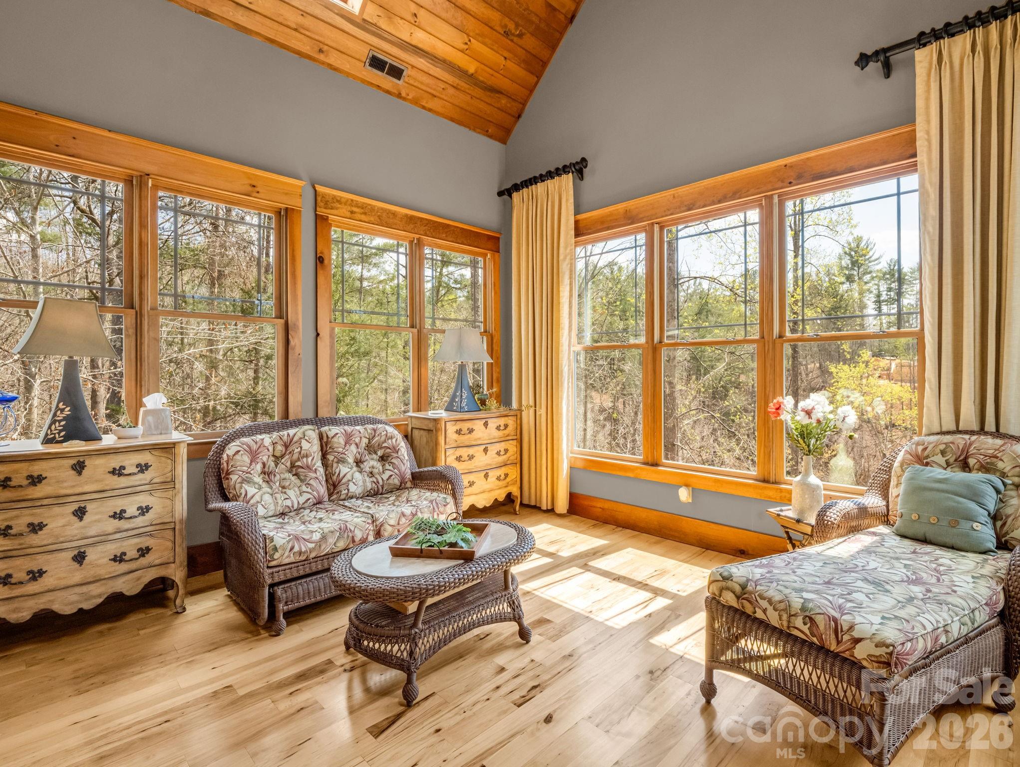 27 Anchor Drive Nebo NC 28761