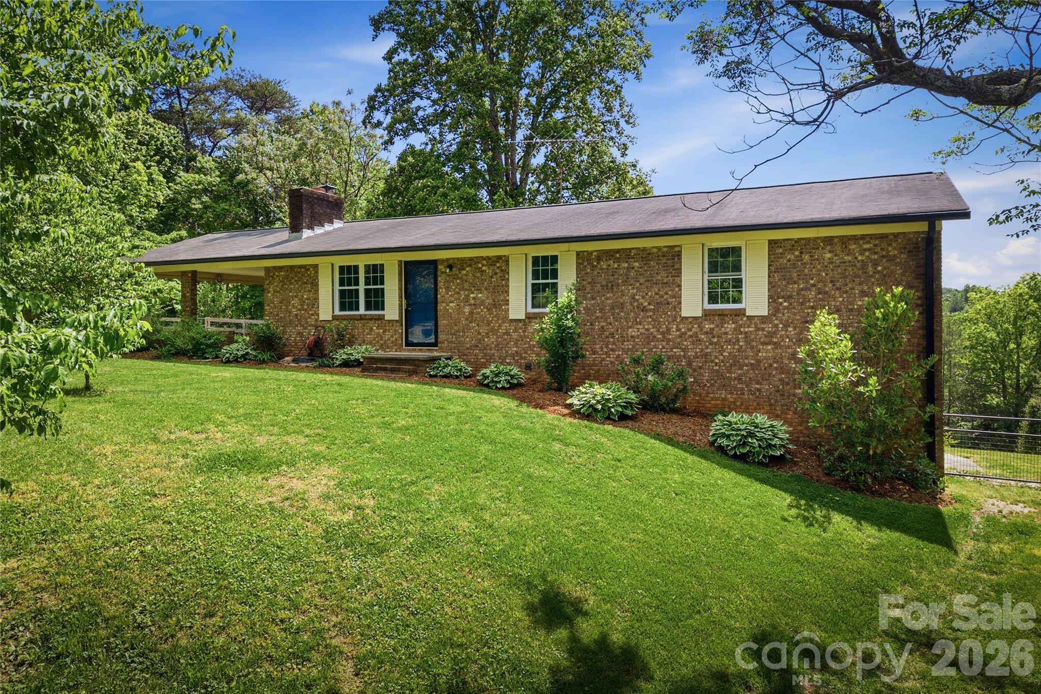 1983 Pinecrest Drive Morganton NC 28655