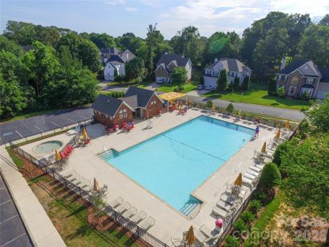16910 Laureate Road Huntersville NC 28078