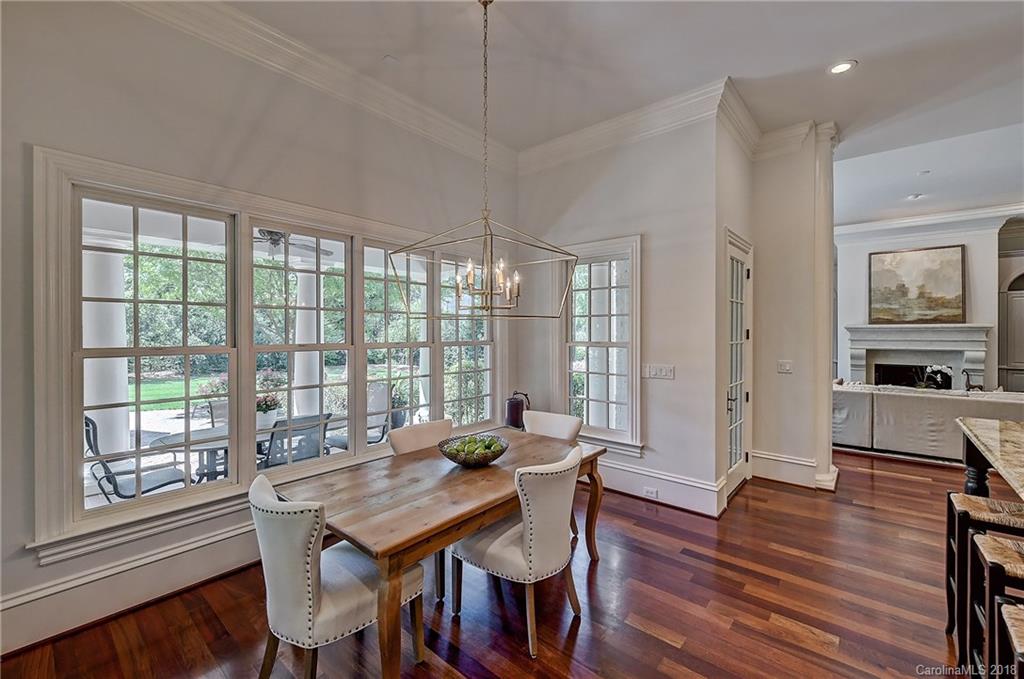 3822 Abingdon Road Charlotte NC 28211