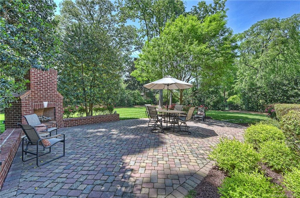 3822 Abingdon Road Charlotte NC 28211
