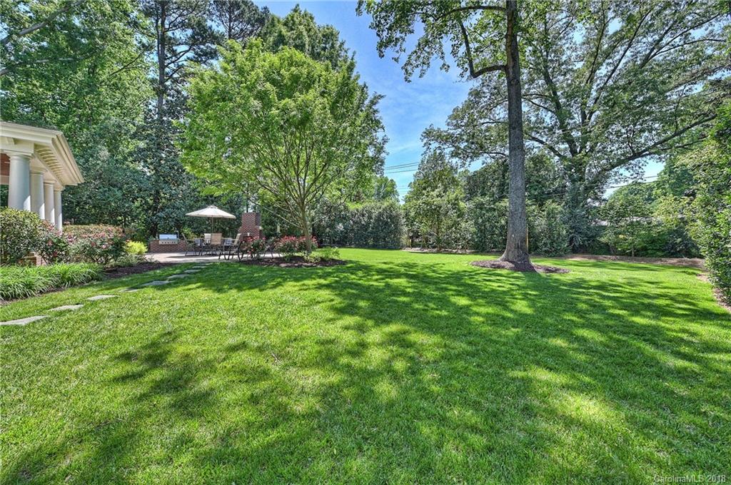 3822 Abingdon Road Charlotte NC 28211